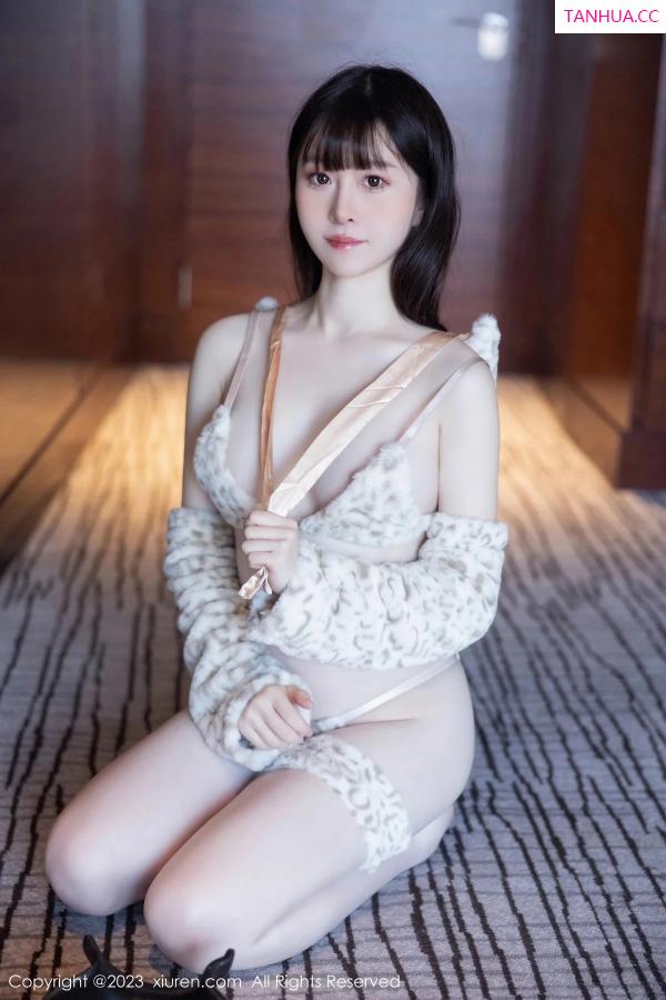   [XiuRen]高清写真图 2023.12.13 No.7803 林悠悠 丰腴美臀第8张图片